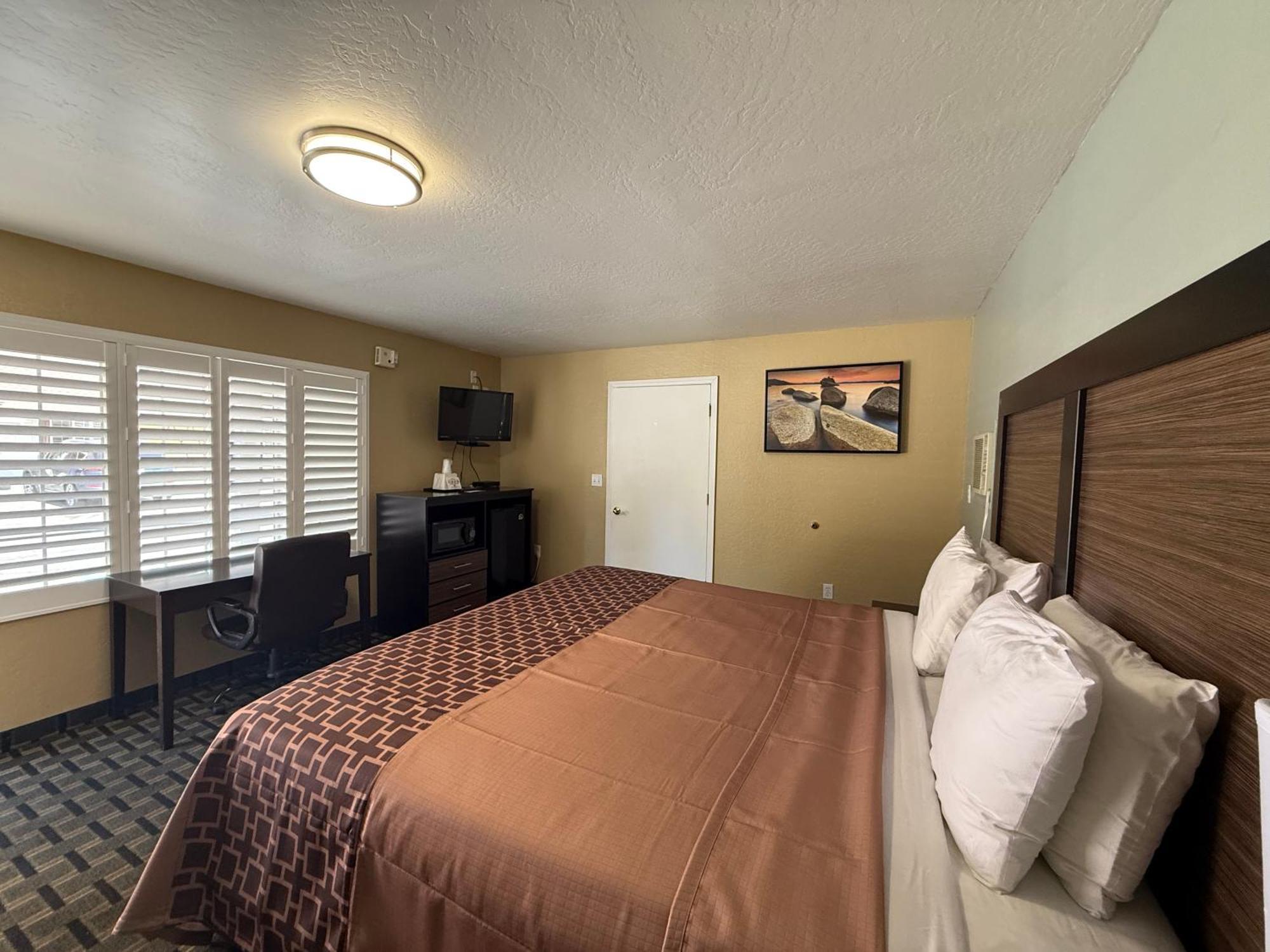 Pinewood Motel South Lake Tahoe
